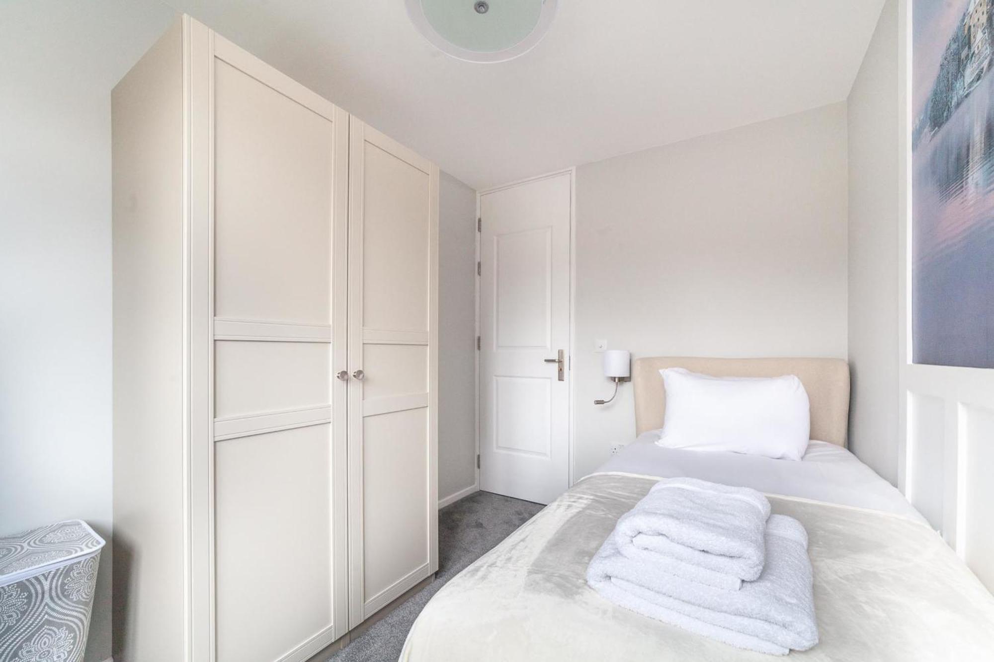 Excellent 3-Bed Flat In Elephant & Castle London Exterior photo