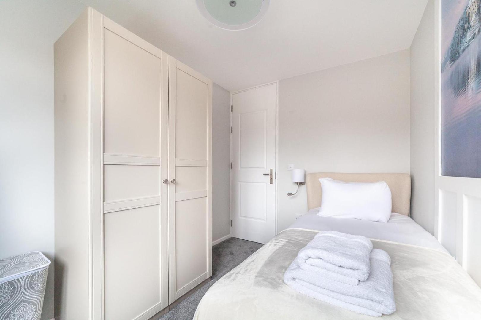 Excellent 3-Bed Flat In Elephant & Castle London Exterior photo