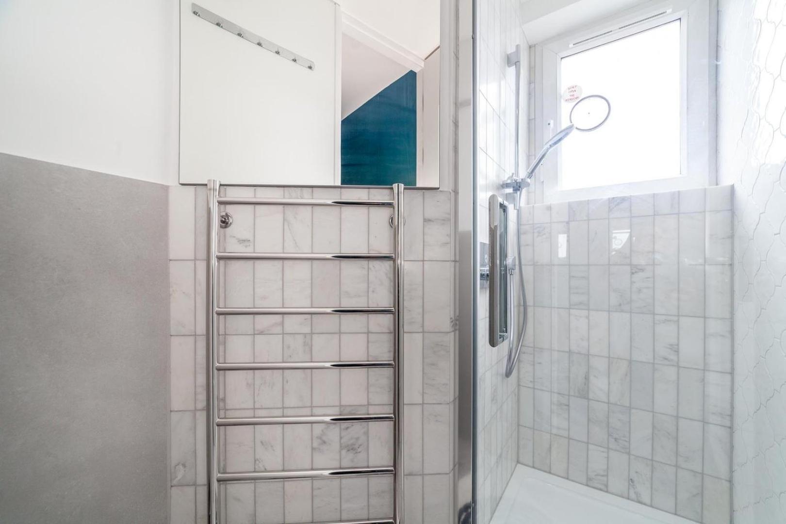 Excellent 3-Bed Flat In Elephant & Castle London Exterior photo
